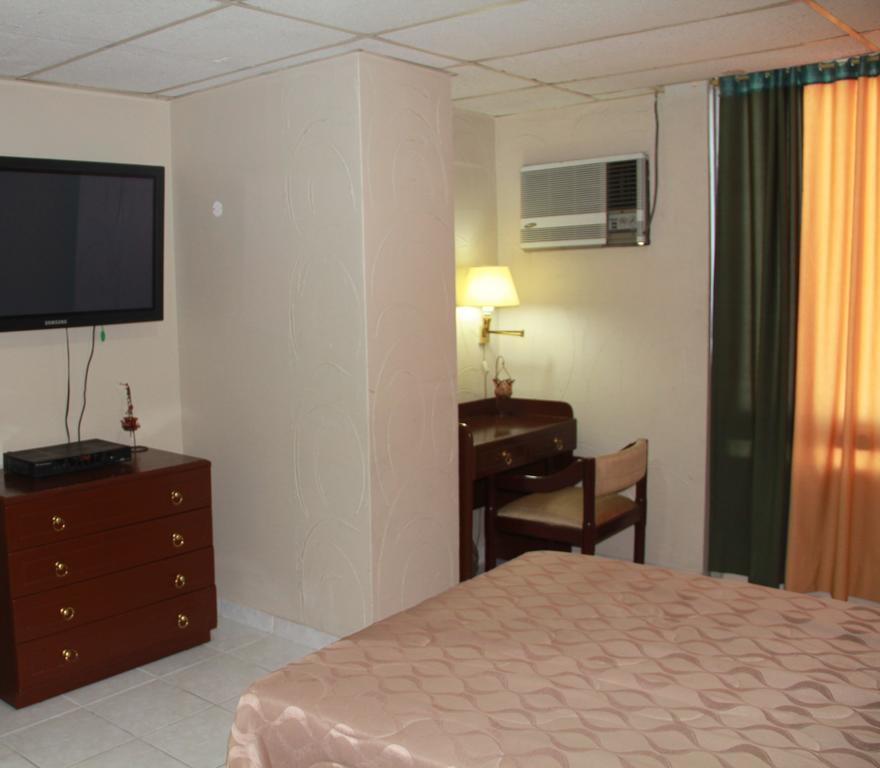 Hotel La Torre Guayaquil Habitación foto