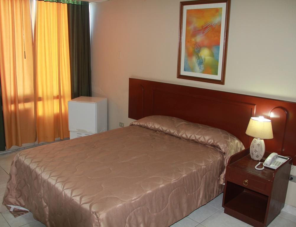 Hotel La Torre Guayaquil Habitación foto